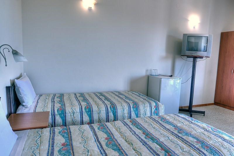 Guesthouse Evi Maria Ángistron エクステリア 写真